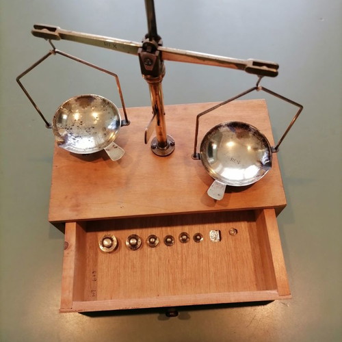 REX VINTAGE PRECISION BALANCE
