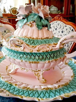 Decorative Bassano Soup Tureen