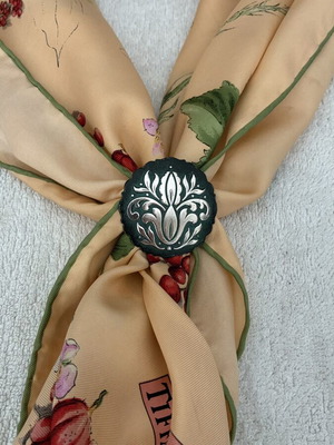Vintage scarf ring with Art Nouveau floral design