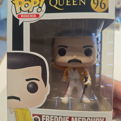 Funko Pop Rocks #96 Queen Freddie Mercury new