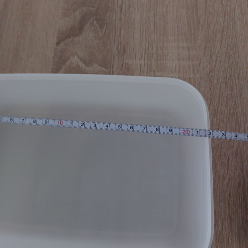 Tupperware container 1L new, food safe plastic