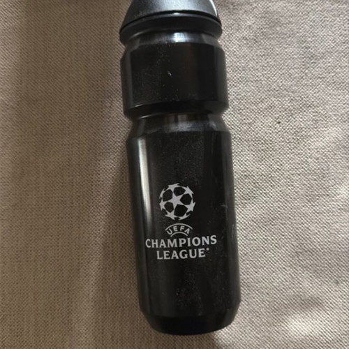 Uefa Champions League Water Bottle like new, black