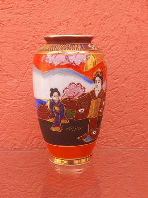 Small Japanese vase