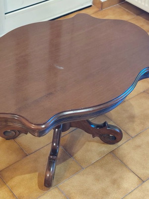 Coffee table like new