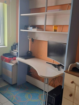 Neoset Desk Library like new