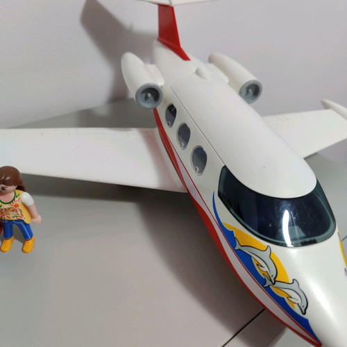Playmobil airplane like new, code 6081