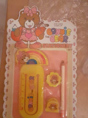 Vintage set new, sealed on card