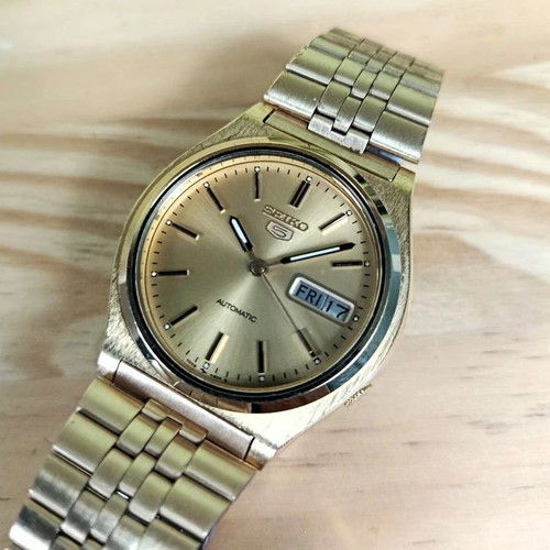 Seiko 5 Automatic Gold Tone Men's Watch used