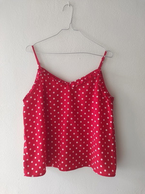 Women's orange top unused, one size
