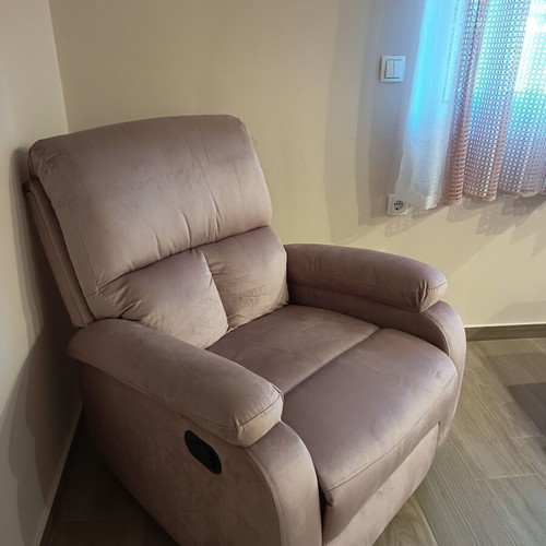 Relax armchair almost like new, comfortable