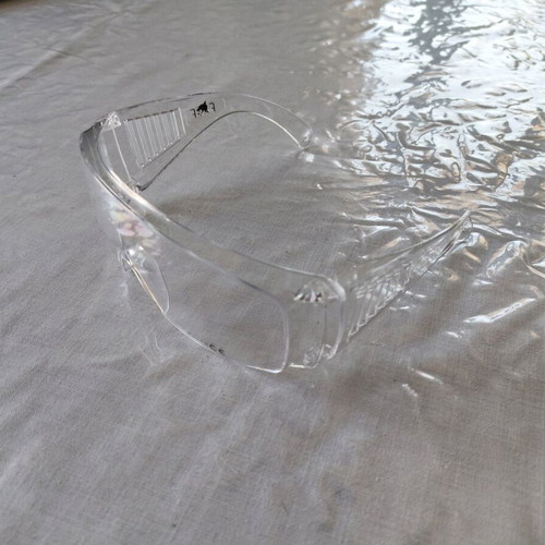Transparent safety glasses new