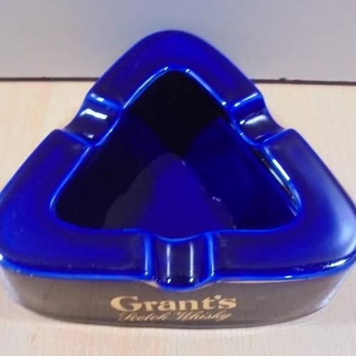 Grant's Scotch Whisky old promotional ceramic ashtray used