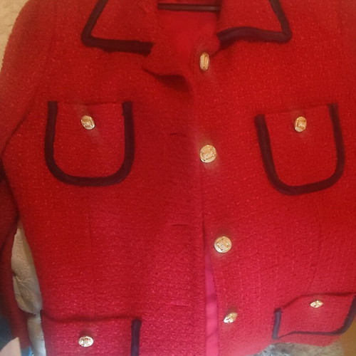 Palazzo tweed jacket size 3 like new, red