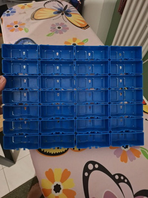 Hot Wheels cases used, pack of 28, without front glass