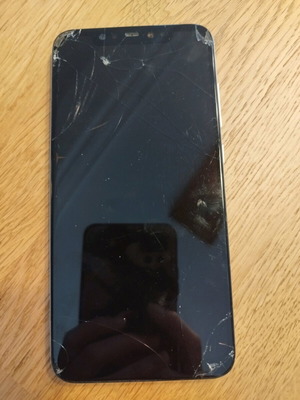 Xiaomi M8 128GB used, damaged