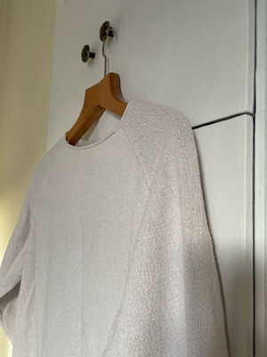 Knitwear used in off-white, size M/L