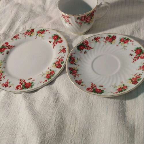 Waterside fine porcelain trio set from England