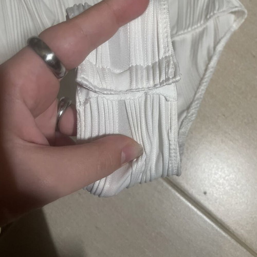 White bodysuit blouse like new, size M