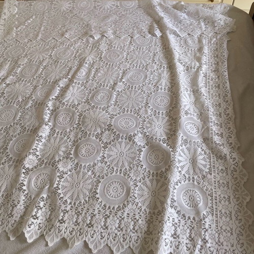 Vintage embroidered tablecloth like new
