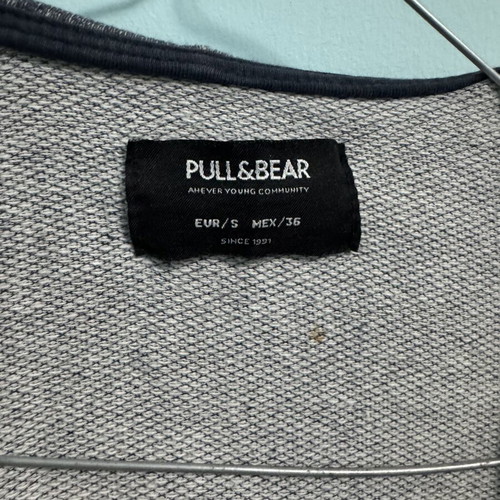 Pull & Bear men's knitted jacket with Sherpa lining and hood, used, size M