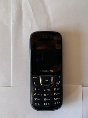 Samsung E1280 μεταχειρισμένο, μαύρο κινητό χωρίς φορτιστή και μπαταρία
