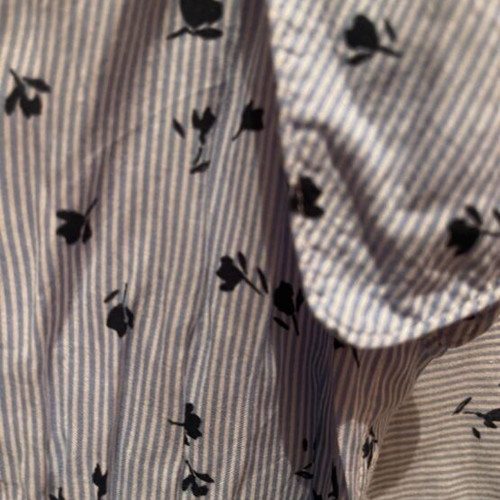 Sleeveless shirt like new, blue, for spring summer