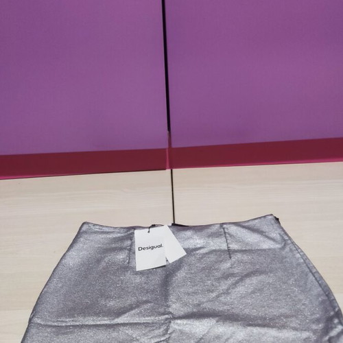 Desigual London Metallic Mini Skirt new, medium size, gray silver