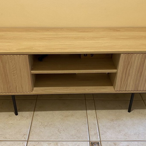 Wooden TV stand like new