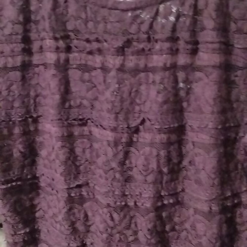 Bordeaux lace long-sleeve top like new, size L