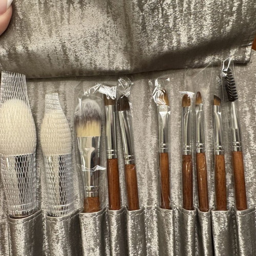 Bvlgari makeup brushes set of 10 with natural hair, new