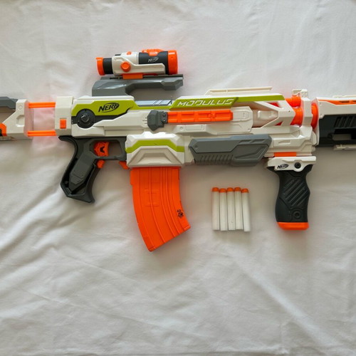Nerf N-Strike Elite Modulus Ecs10 used blaster with 5 darts
