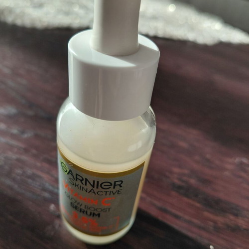 Face moisturizing set with vitamin C serum and cream like new