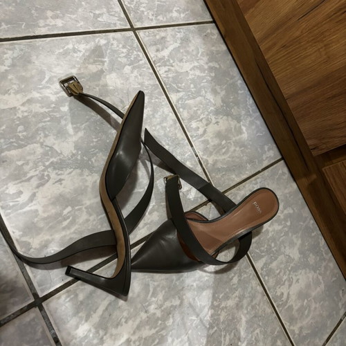 Boss gray pumps used, size 39