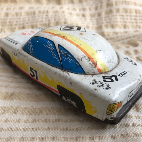Tin pull toy taxi used, length 16cm
