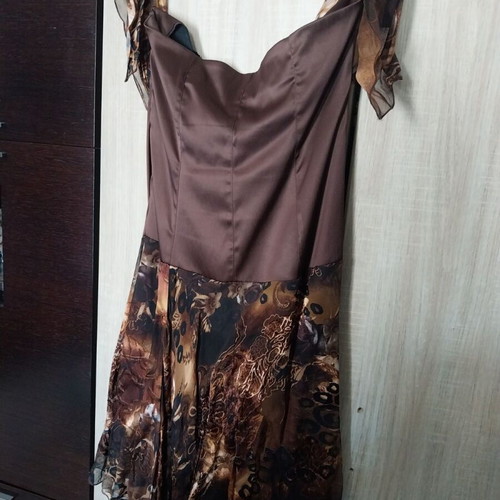 Brown dress size M like new