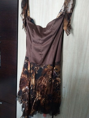 Brown dress size M like new