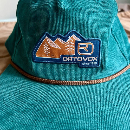 Ortovox vintage badge logo cap green