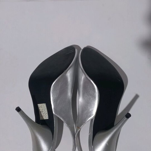 Nina Nina women's shoes like new, silver, size 38