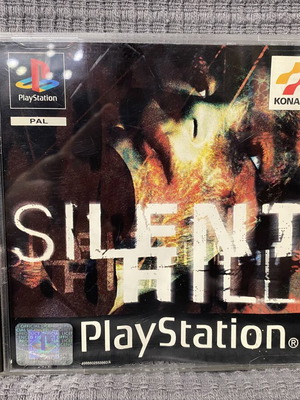 Silent Hill PlayStation 1 κουτί και manual μεταχειρισμένα, λείπει το CD