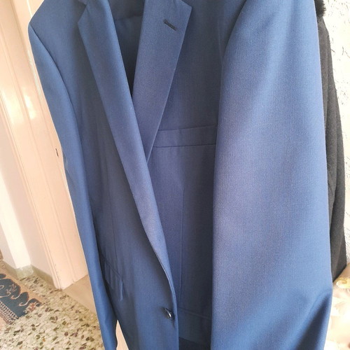 Berto Sezo suit used, blue, size L with tie and pocket square