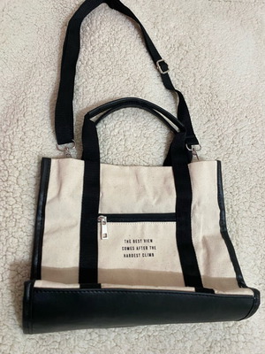 Small handbag like new, beige and black