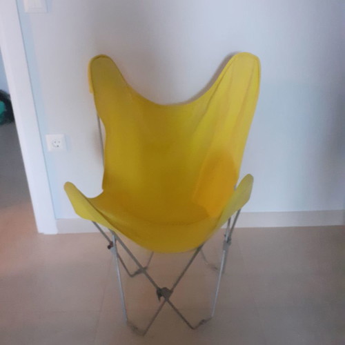 Butterfly armchair used