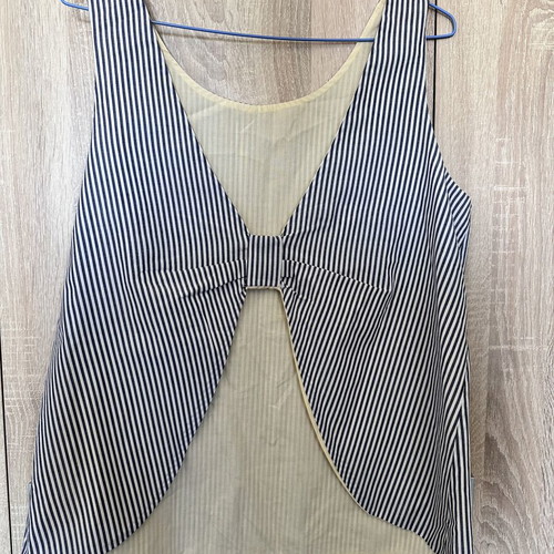 Madame Shoushou shirt like new, size large, cotton, open back