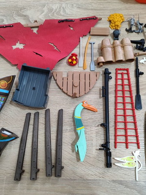 Playmobil parts for boats used, complete set