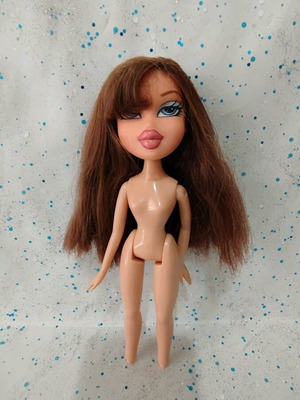 Bratz Style It Dana nude doll used with flaws