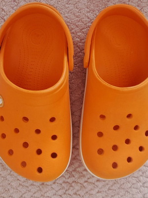 Crocs pantofles like new, size 33-34, orange, unisex