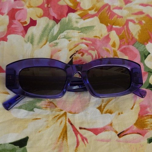 ZEUS+DIONE sunglasses, blue and purple