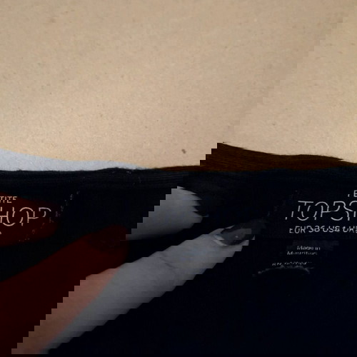 Topshop μπλουζάκι μεταχειρισμένο, νούμερο 36, μαύρο με τιράντες