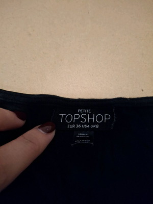 Topshop μπλουζάκι μεταχειρισμένο, νούμερο 36, μαύρο με τιράντες