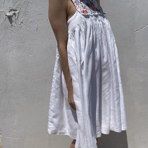 See by Chloé white dress with colorful floral embroidery like new